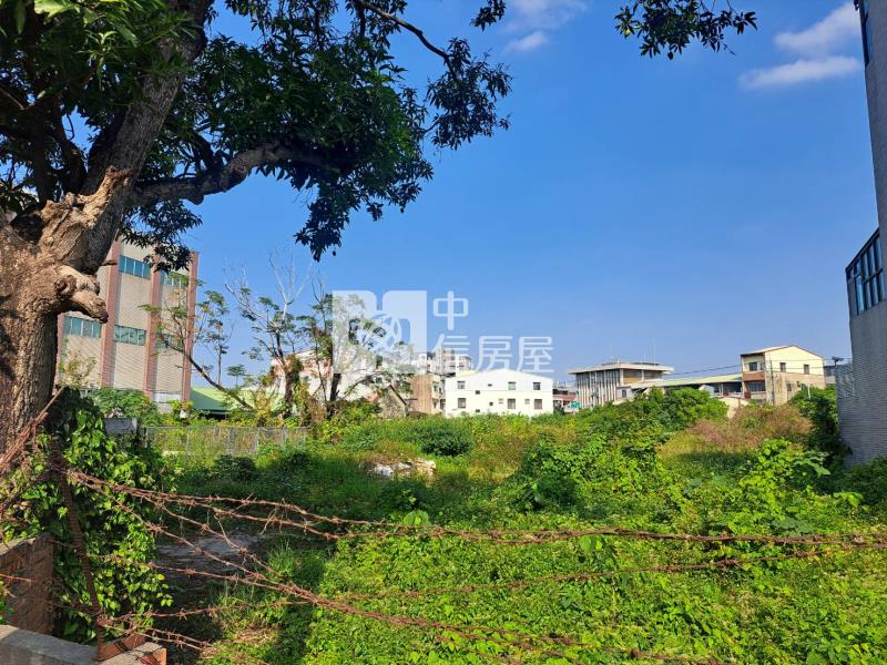 鄰歸仁農會&新豐高中漂亮建地1房屋室內格局與周邊環境