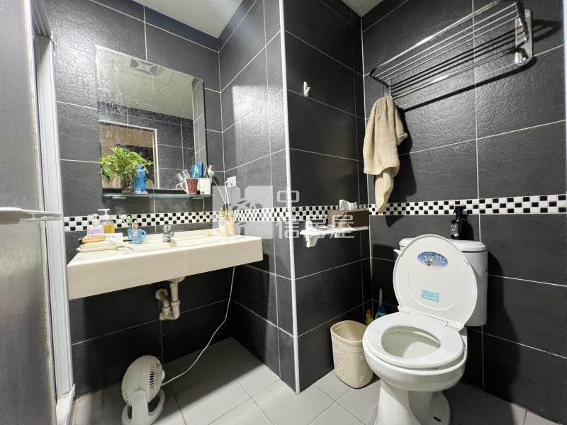 中壢SOGO百老匯大套房房屋室內格局與周邊環境