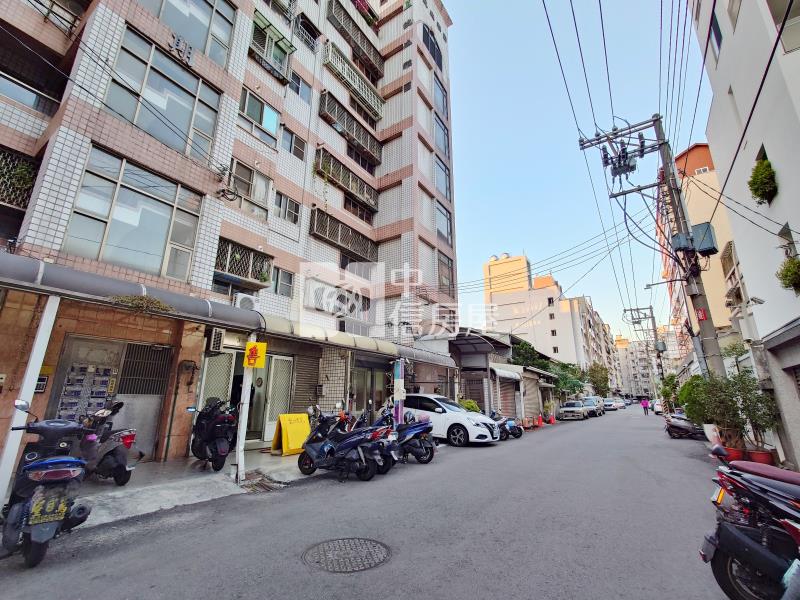 水湳五米面寬金店房屋室內格局與周邊環境