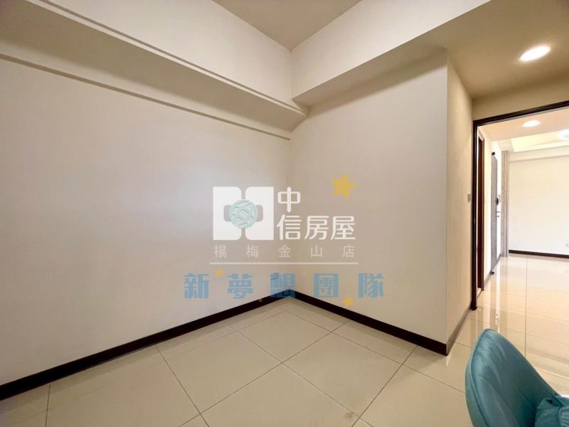 【新夢想】楊明國小輕屋齡視野小資二房車房屋室內格局與周邊環境