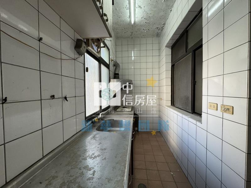 【新夢想】湖口工業區雙面路透天店面房屋室內格局與周邊環境