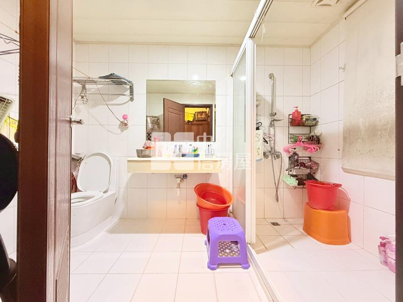 樹孝商圈車庫別墅房屋室內格局與周邊環境