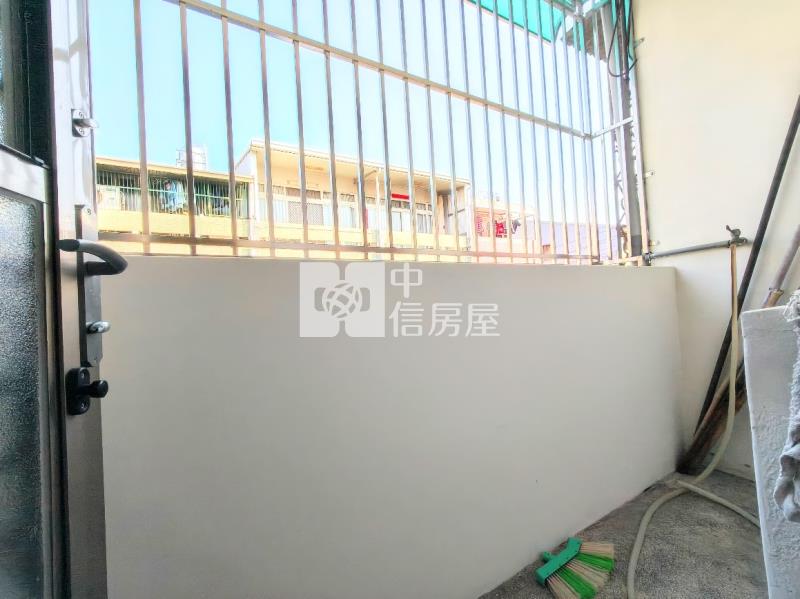 太平*財源滾滾金店面*前後臨路.有孝親房房屋室內格局與周邊環境