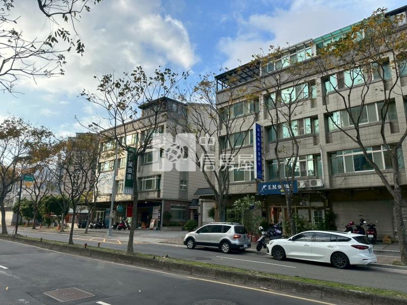 近A18青埔國小邊間透店房屋室內格局與周邊環境