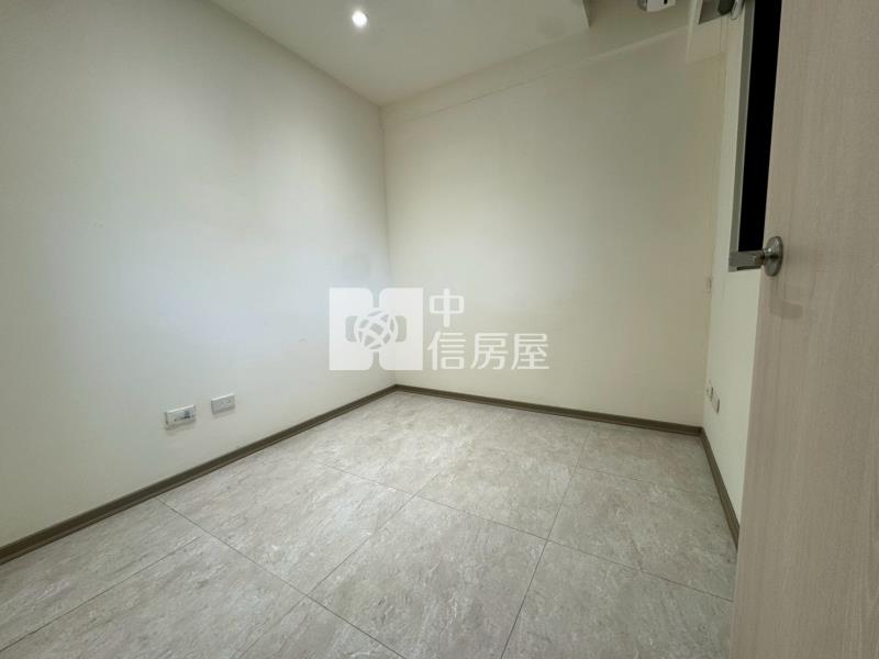 A18高鐵站前景觀大兩房+平車房屋室內格局與周邊環境