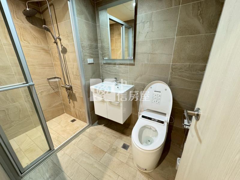 A18高鐵站前景觀大兩房+平車房屋室內格局與周邊環境