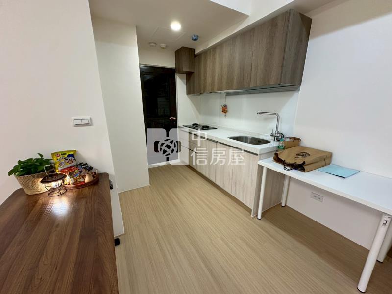 A20綻景觀邊間三房車房屋室內格局與周邊環境