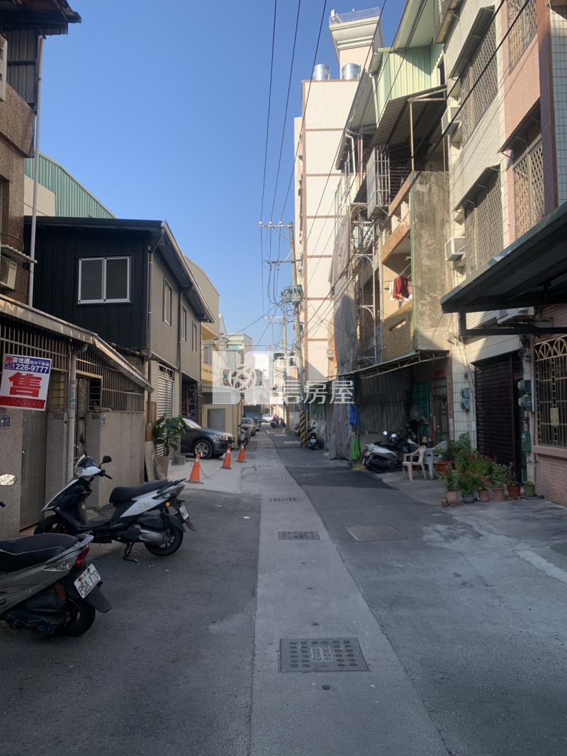 鹽埕區便宜店面透天房屋室內格局與周邊環境