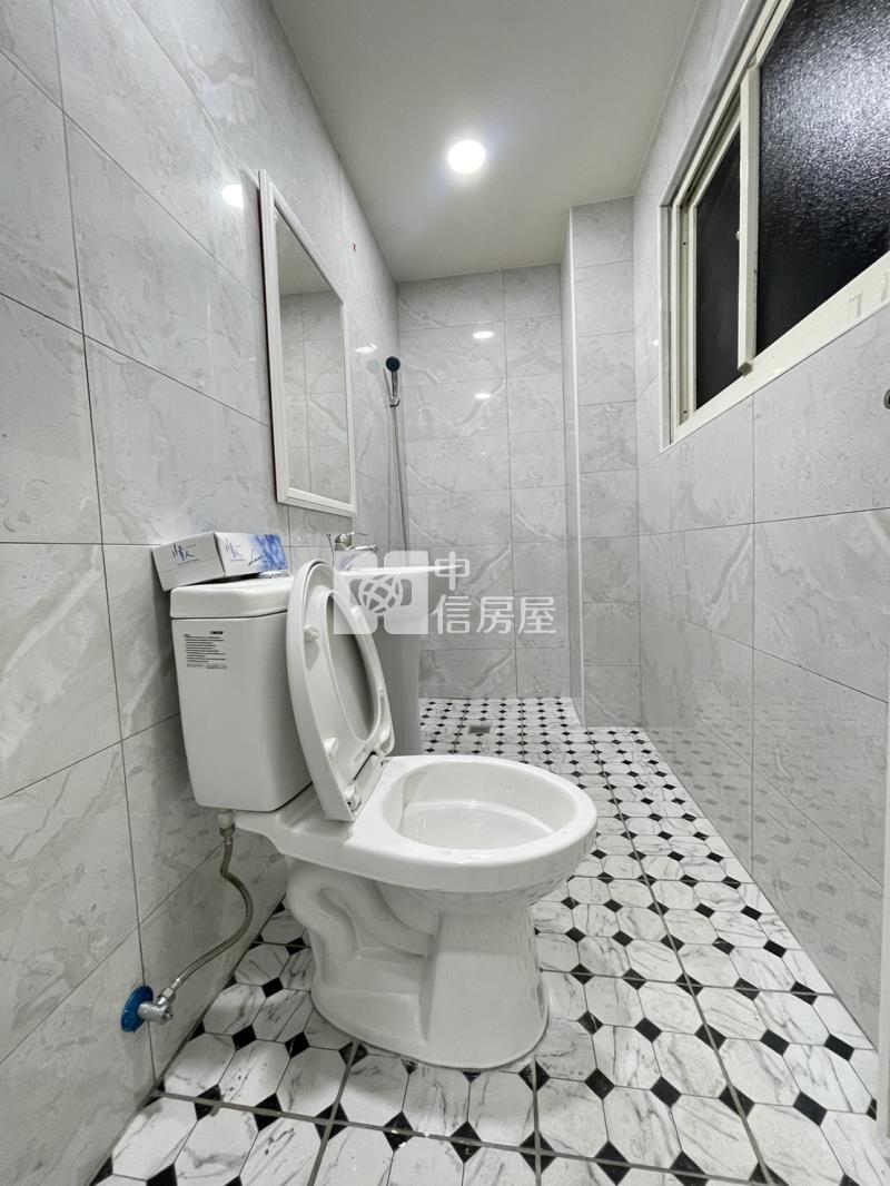 大里㊣25米中興路透店A房屋室內格局與周邊環境