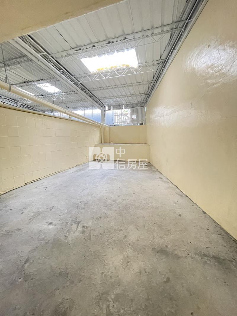 大里㊣25米中興路透店A房屋室內格局與周邊環境