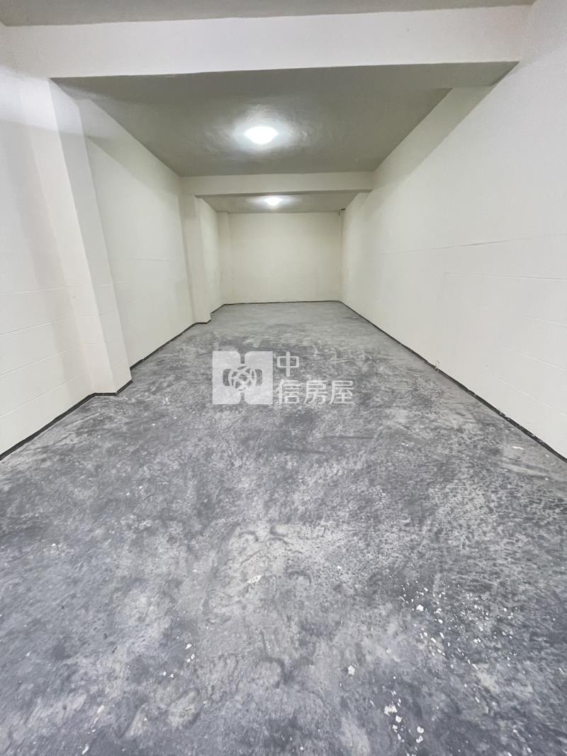 大里㊣25米中興路透店A房屋室內格局與周邊環境