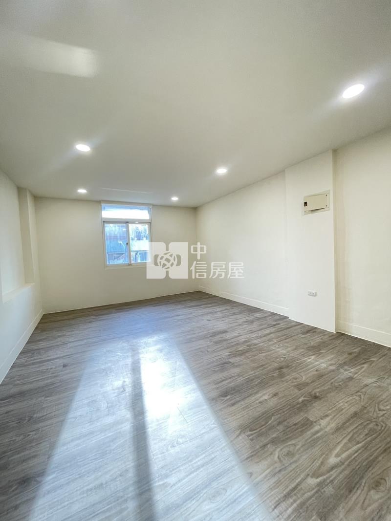 大里㊣25米中興路透店A房屋室內格局與周邊環境