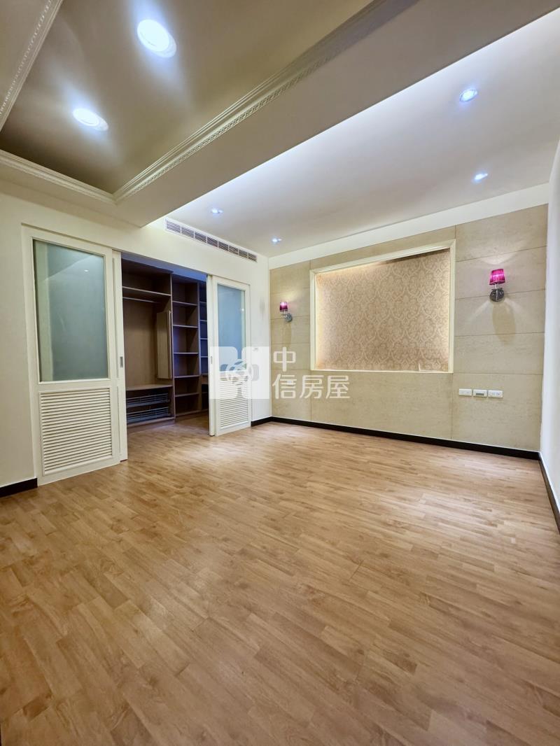 【神馬】大溪埔頂公園旁┃雙併別墅房屋室內格局與周邊環境