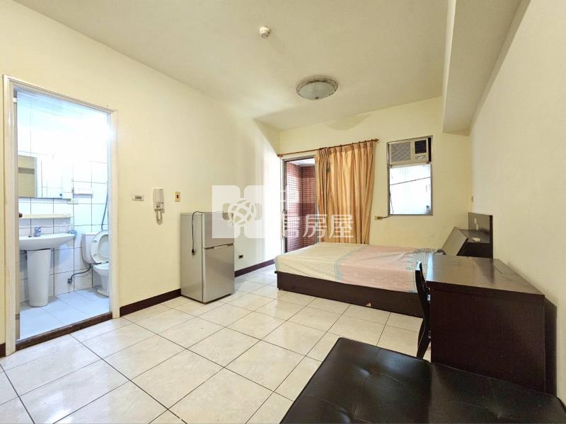 專任-五期市政捷運美套房房屋室內格局與周邊環境