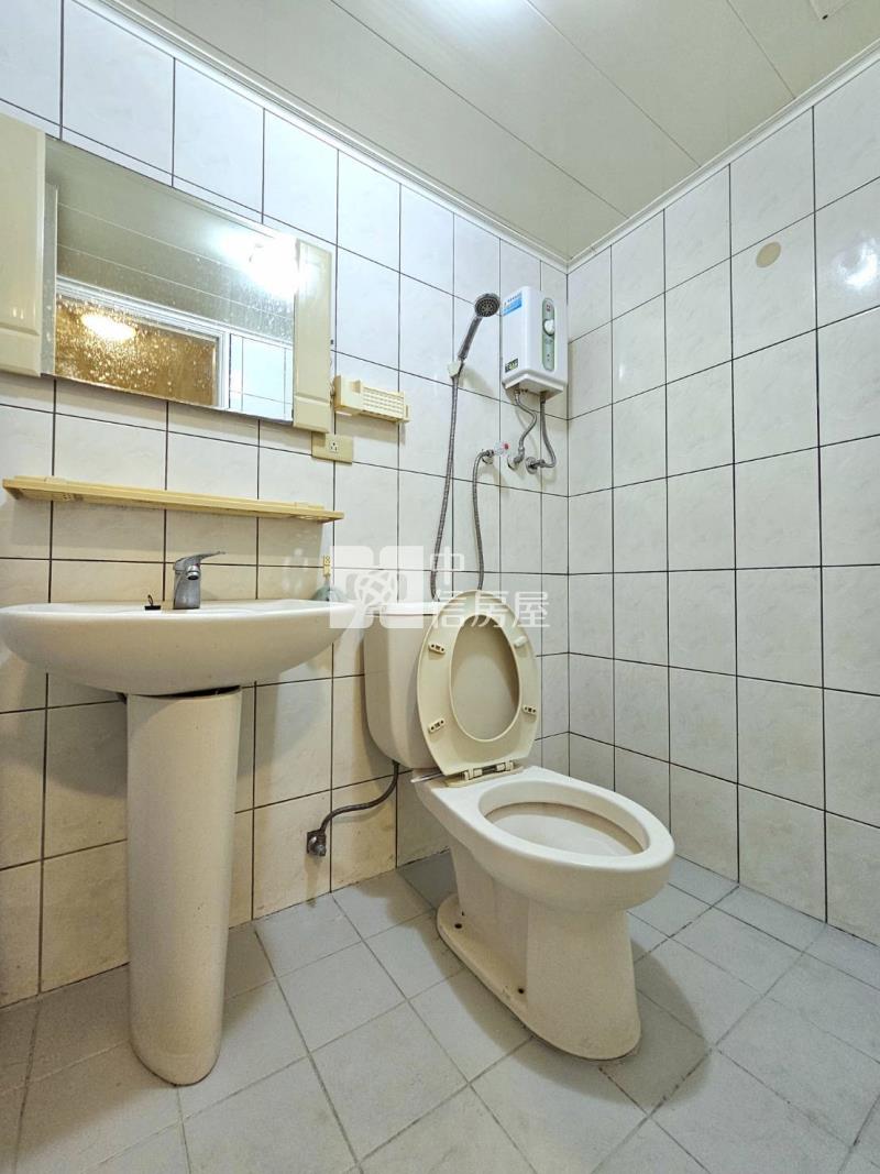 專任-五期市政捷運美套房房屋室內格局與周邊環境