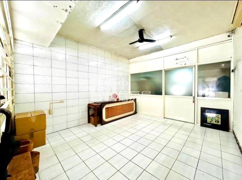 近市區低總價透天房屋室內格局與周邊環境