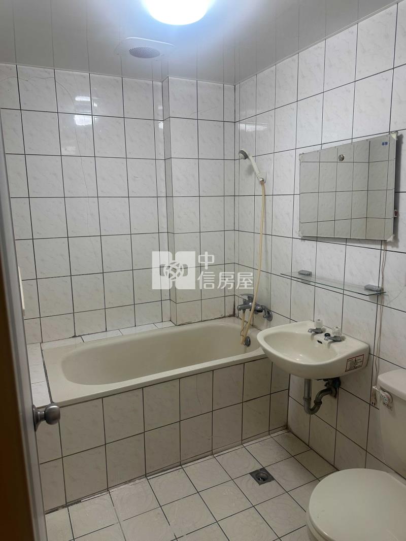 大龍潭花園國宅三房房屋室內格局與周邊環境