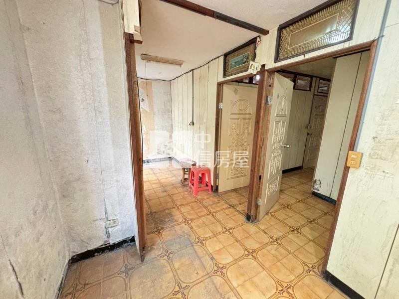 山子頂公園透天房屋室內格局與周邊環境