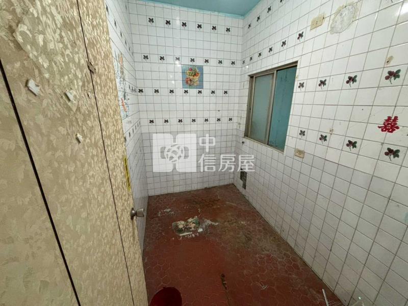 山子頂公園透天房屋室內格局與周邊環境