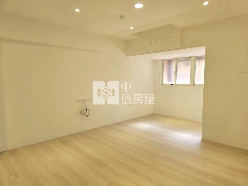 鍾愛一生3+車(中信卓越團隊)房屋室內格局與周邊環境