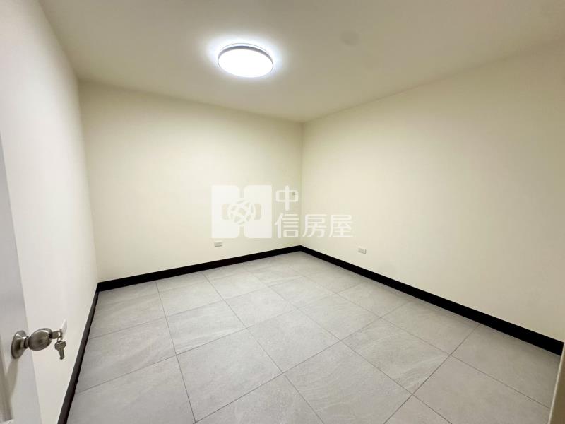 平鎮國中大面寬全新整理美透天房屋室內格局與周邊環境