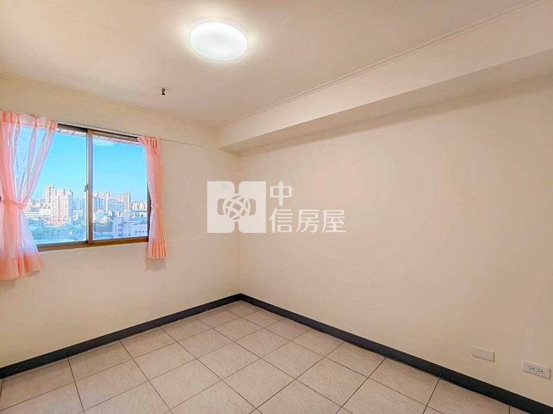 魯班傳家低總價全新整理美兩房房屋室內格局與周邊環境