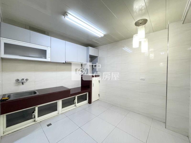 楊梅水美國小透天房屋室內格局與周邊環境