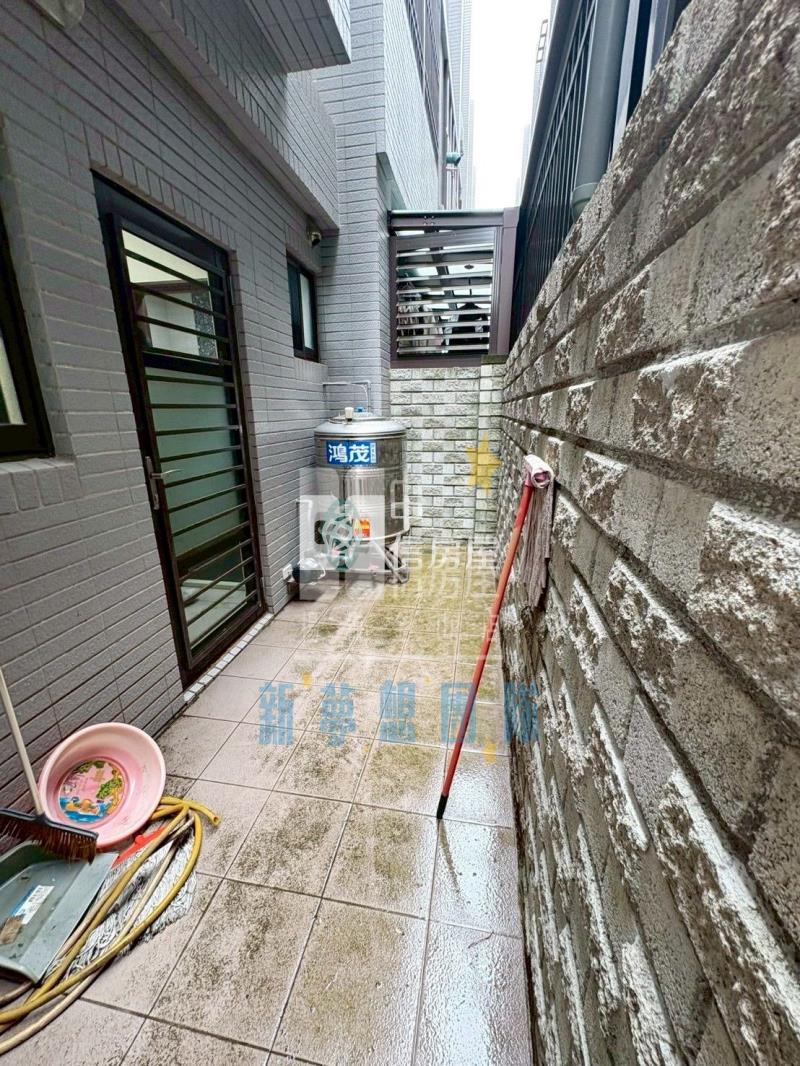 【新夢想】大綠地輕屋齡透天別墅房屋室內格局與周邊環境