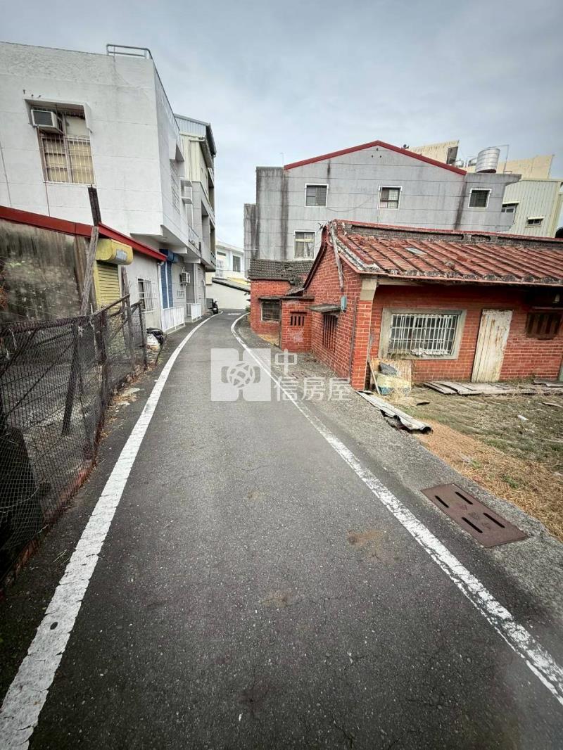 湖內百坪建地房屋室內格局與周邊環境