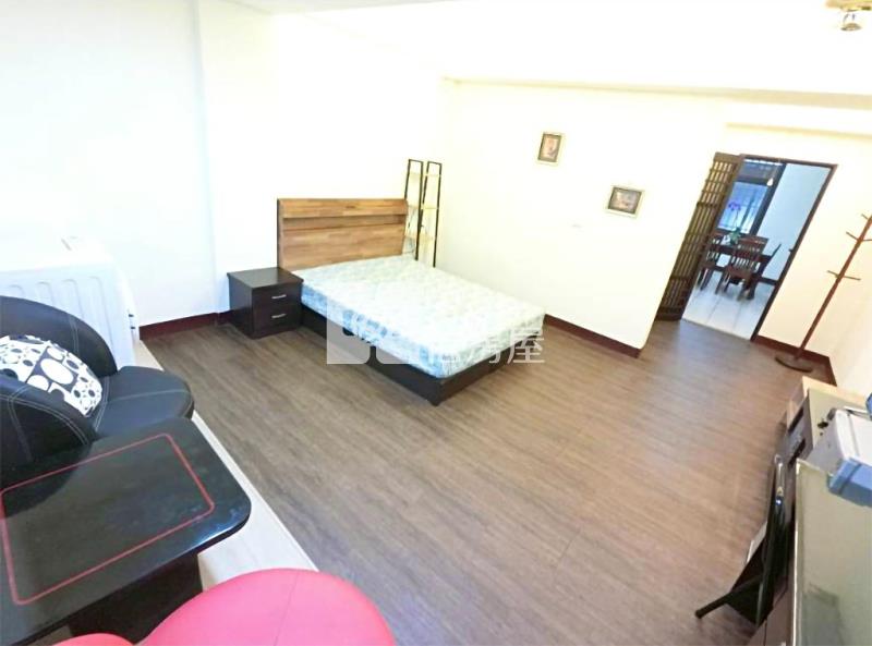 松竹商圈便宜透套房屋室內格局與周邊環境