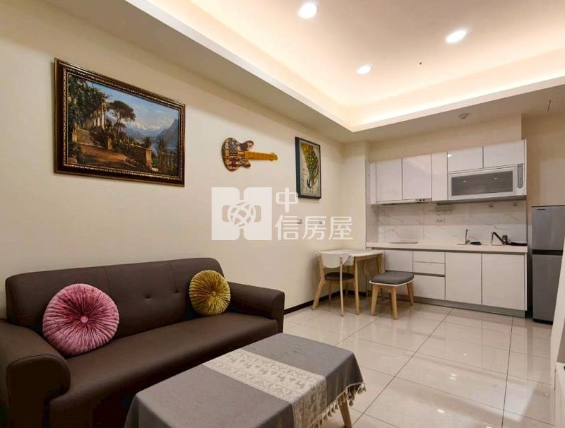 微笑世紀雲品兩房空間車位房屋室內格局與周邊環境