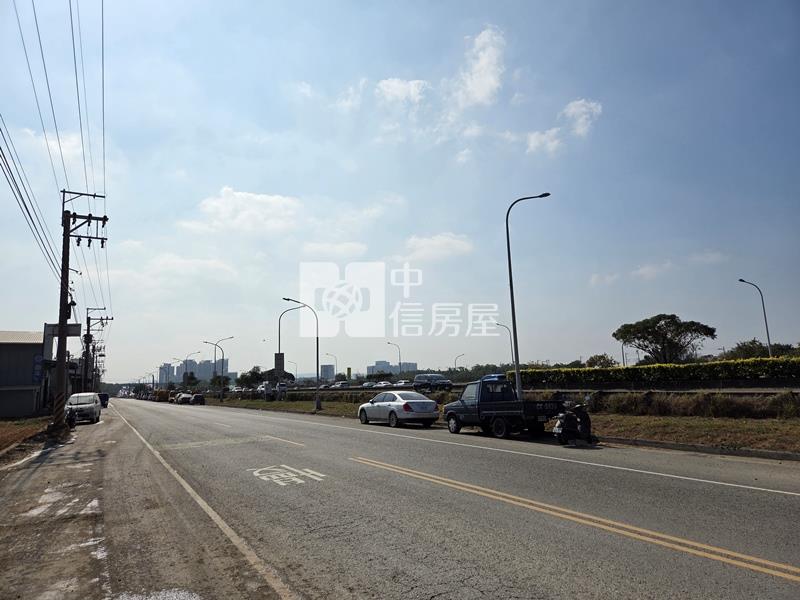 高鐵門戶特區土地I房屋室內格局與周邊環境