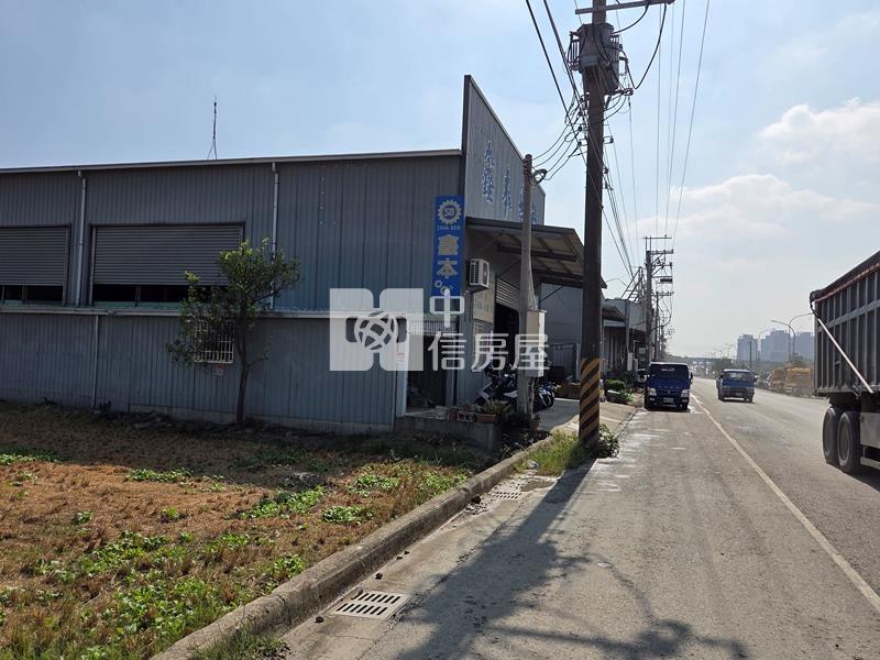 高鐵門戶特區土地I房屋室內格局與周邊環境