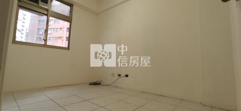 楊梅瑞坪B1車庫美透天房屋室內格局與周邊環境