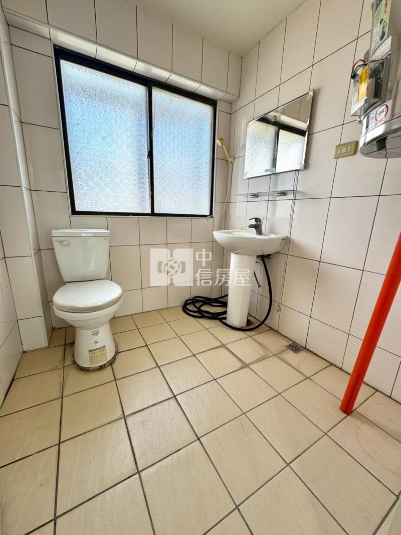 北屯松竹商圈8米活路美透天房屋室內格局與周邊環境