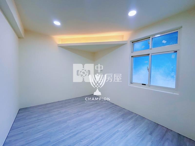 【冠軍】信義綠景.類一樓的五樓房屋室內格局與周邊環境