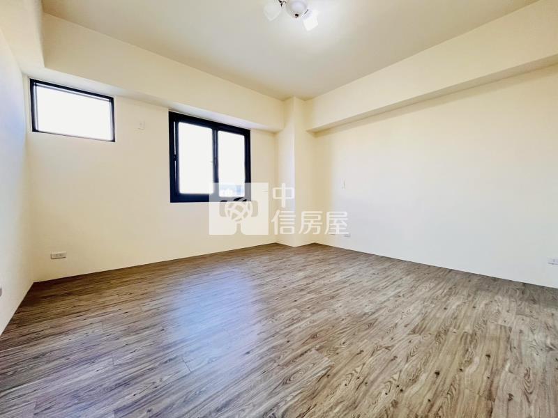 國光名廈三房休旅車房屋室內格局與周邊環境