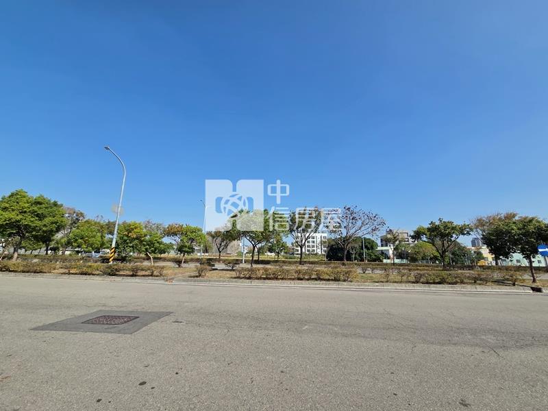 高鐵門戶特區土地II房屋室內格局與周邊環境