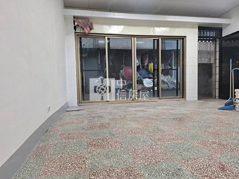 平鎮金陵路全新整理美透天房屋室內格局與周邊環境