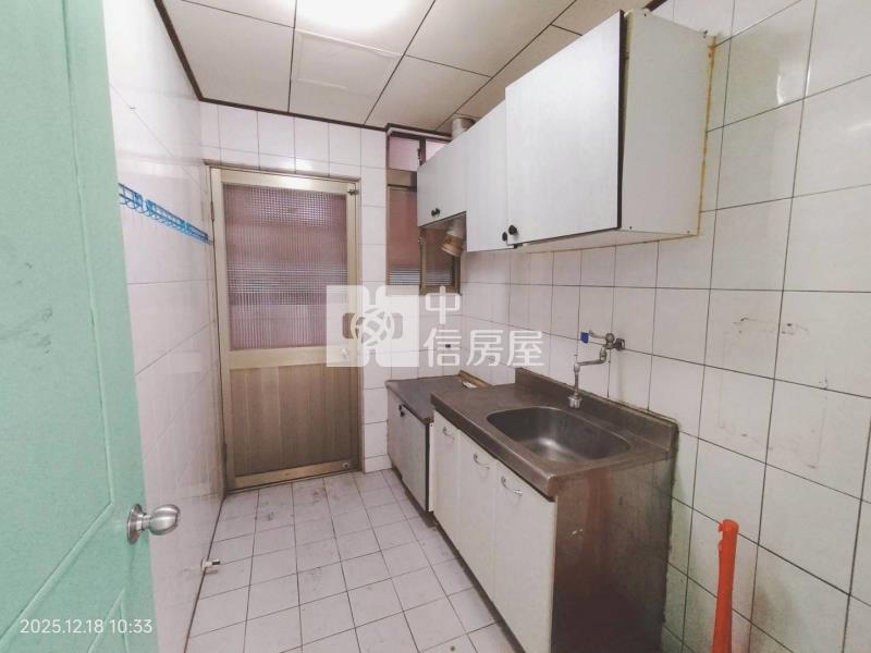 ●大慶二樓美三房房屋室內格局與周邊環境