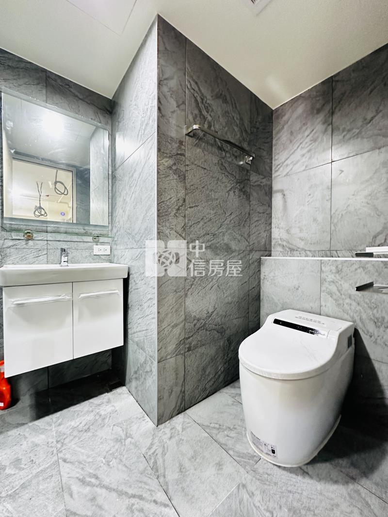 【神馬】A18高鐵站前事務所+車位房屋室內格局與周邊環境