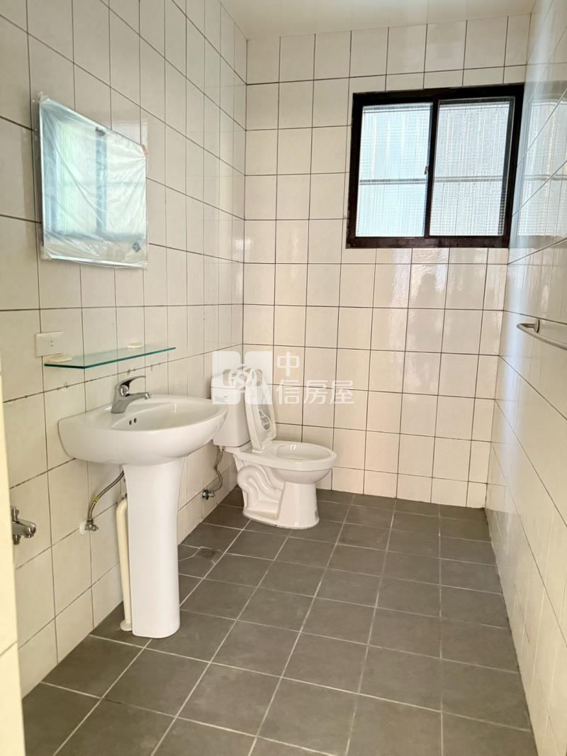 楊梅秀才路透天房屋室內格局與周邊環境