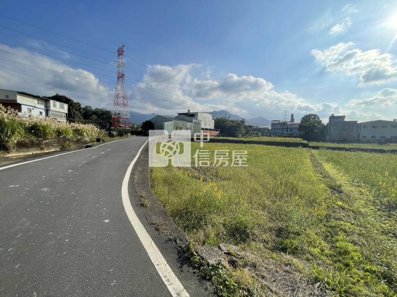 新竹橫山超值農地房屋室內格局與周邊環境