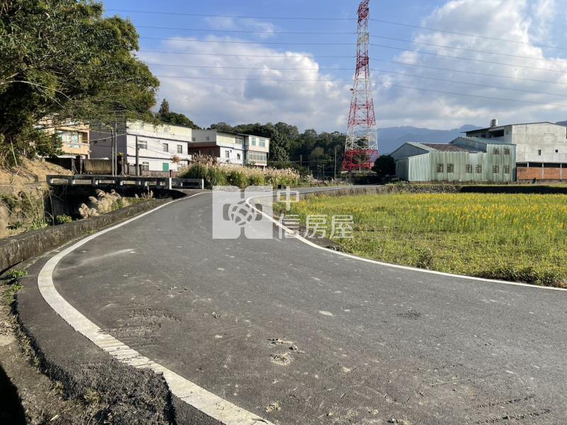 新竹橫山超值農地房屋室內格局與周邊環境