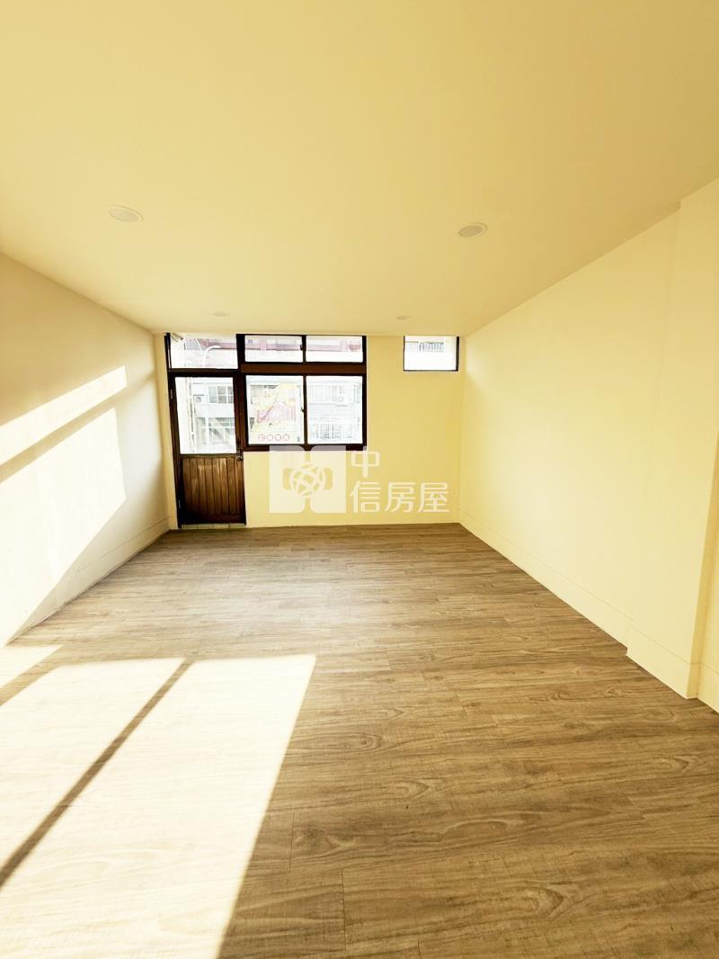 大里㊣25米中興路透店B房屋室內格局與周邊環境