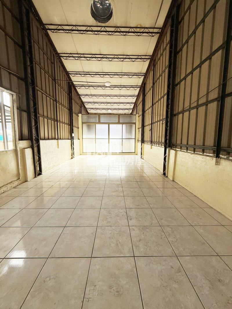 大里㊣25米中興路透店B房屋室內格局與周邊環境