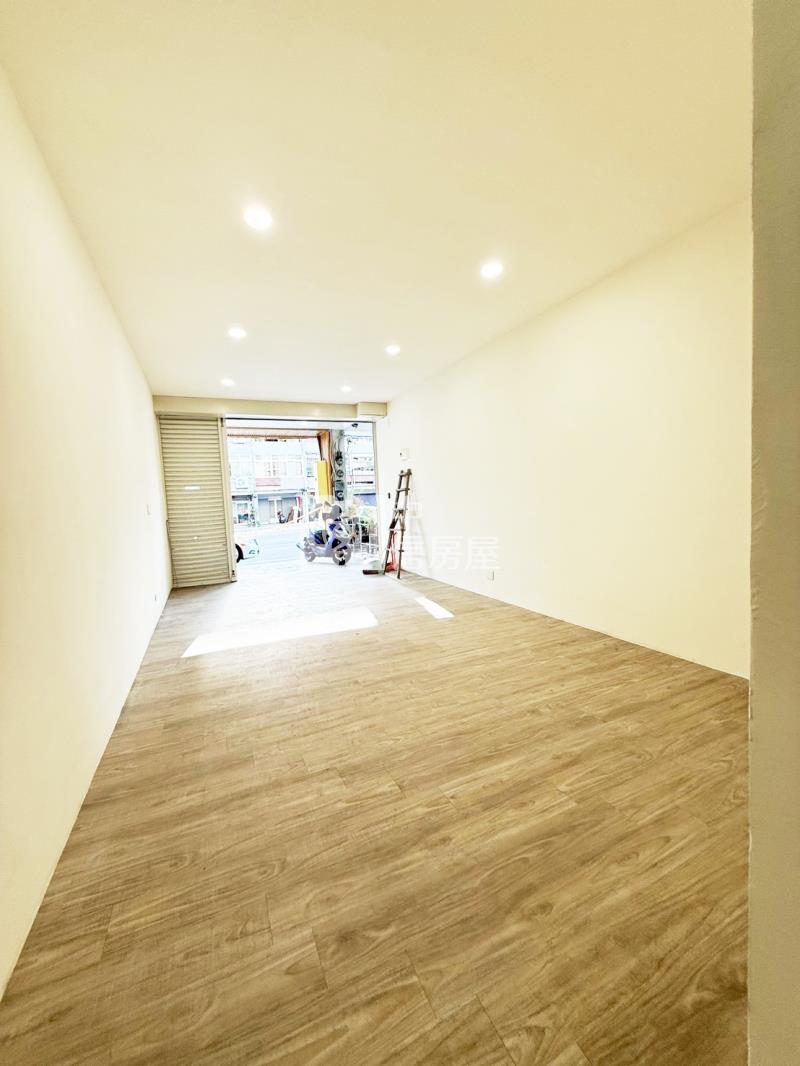 大里㊣25米中興路透店B房屋室內格局與周邊環境