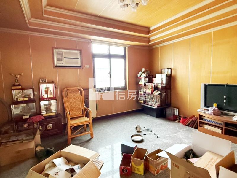 【新世紀】啟英高中大面寬電梯透天房屋室內格局與周邊環境