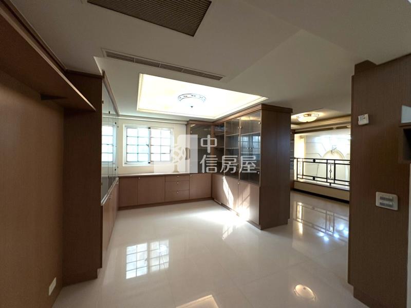 大溪 埔頂公園三本美墅房屋室內格局與周邊環境