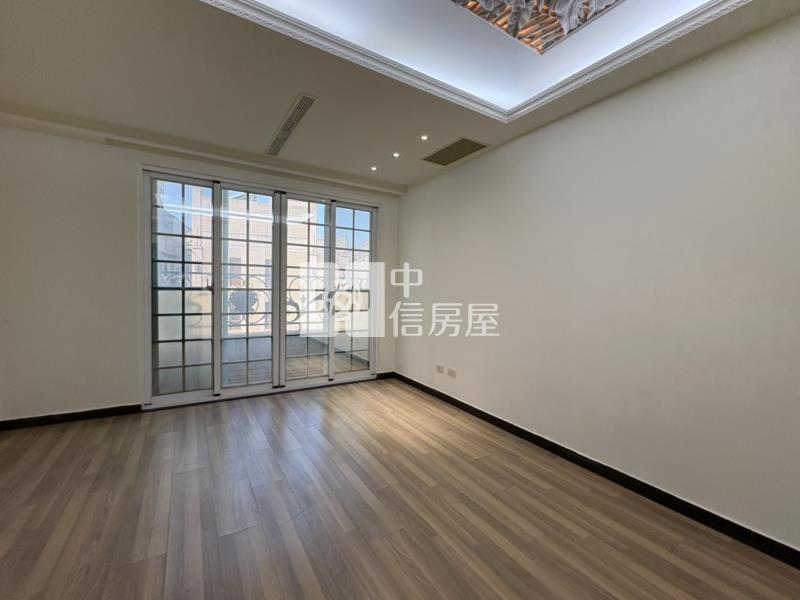 大溪 埔頂公園三本美墅房屋室內格局與周邊環境